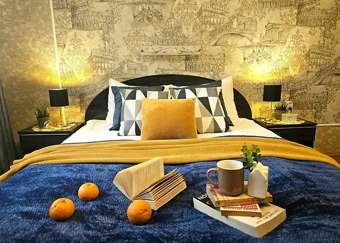 Classic Charm In Old Town With Cathedral Views