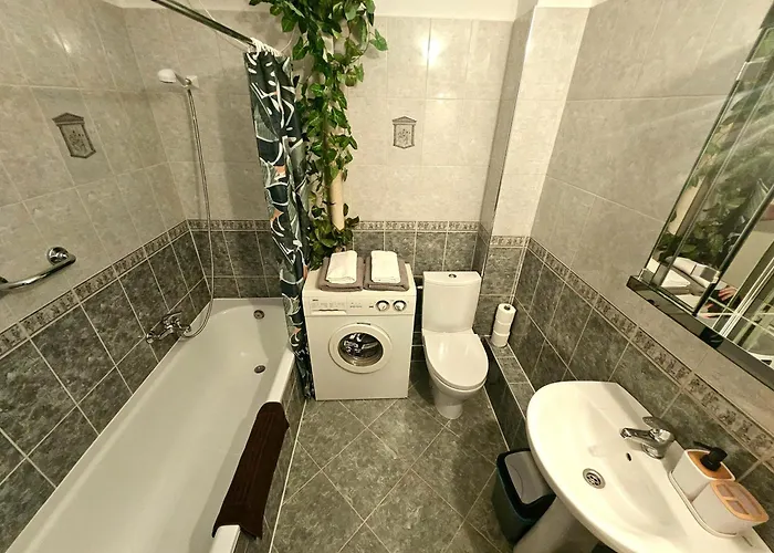 Classic Charm In Old Town With Cathedral Views Lägenhet Riga