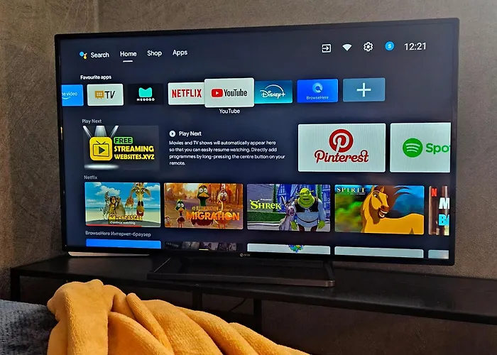 Classic Charm In Old Town With Cathedral Views Riga